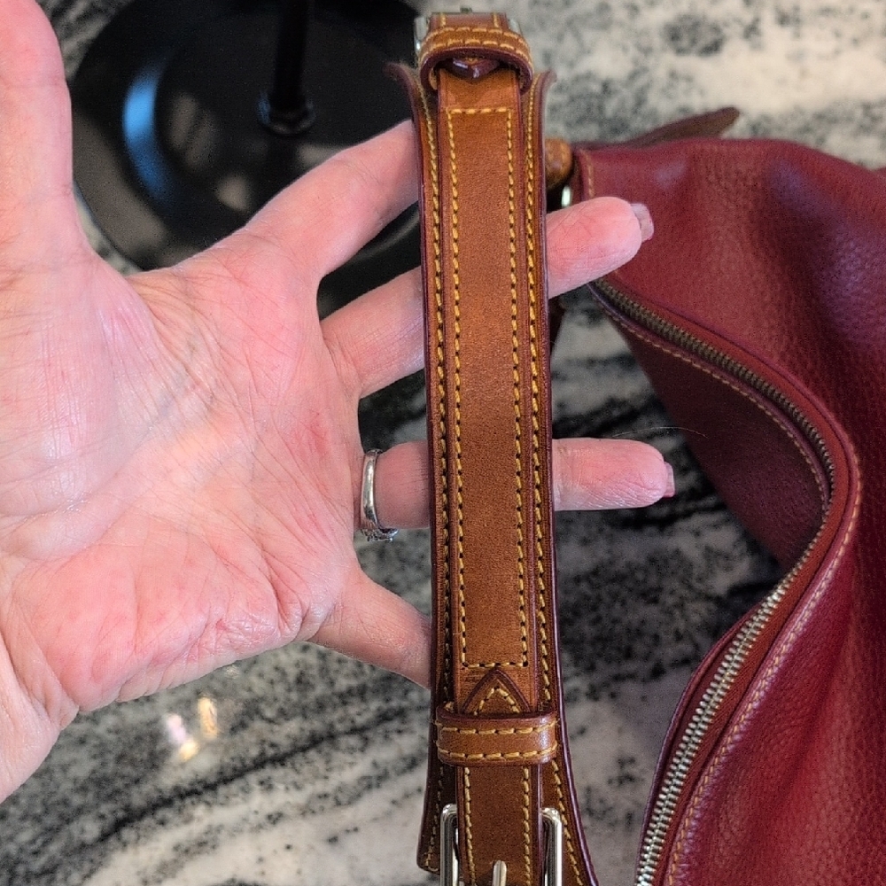 Dooney & Bourke Dillen Pebbled Leather Hobo Bag w/Matching Wallet - Picture 2 of 13